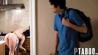 Cooking Relative to An Anal Surprise Siri Dahl, Ricky Spanish